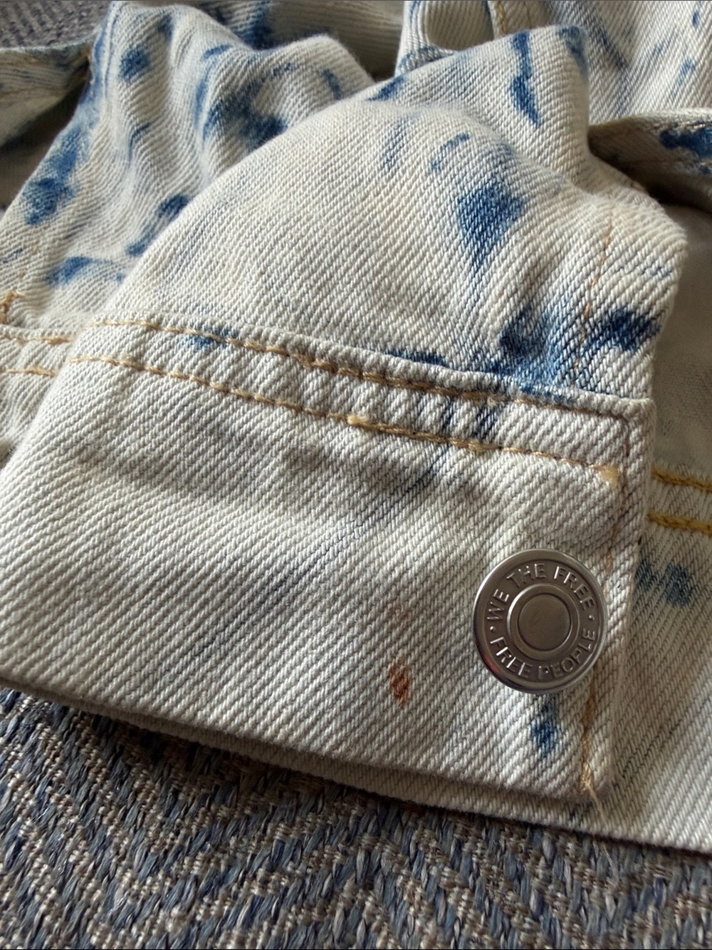 Free People Tie Dye Denim Jacket Size: Large - Picture 13 of 13